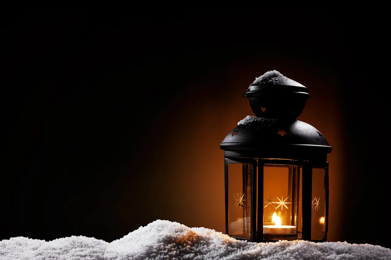 Indoor Lantern Decorating Ideas